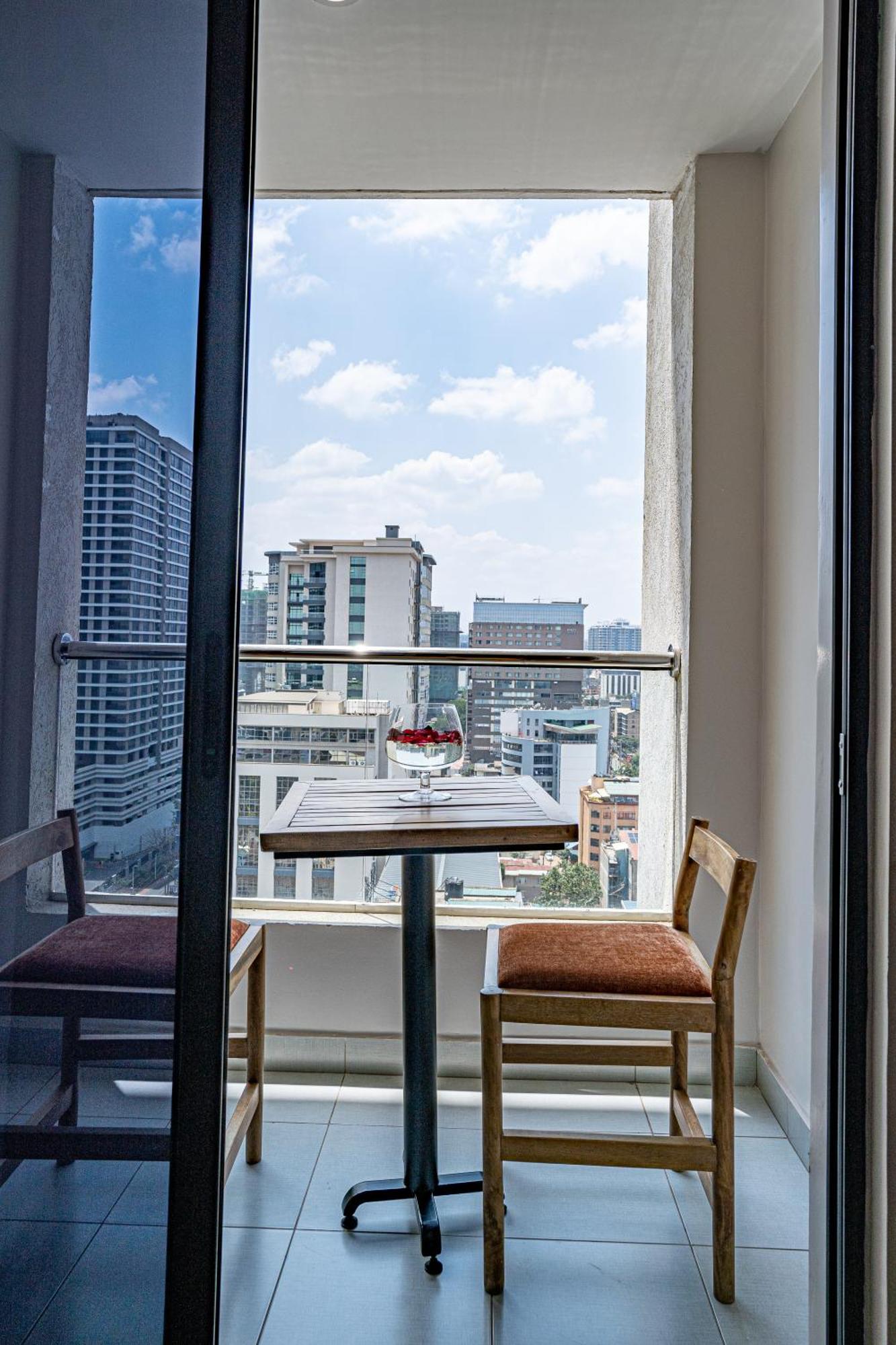 Elite One Bedroom Apartment,Swimming Pool, Gym, Workspace ,Wonderiss Homes Close Proximity To Gtc, Jw Mariott And Kempinski Nairobi Exterior photo